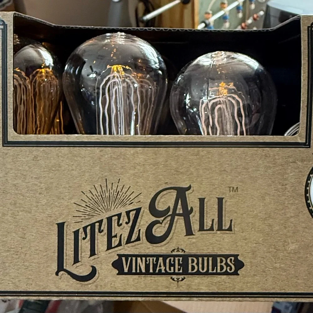Vintage Style Bulb String Lights - Picture 2 of 2